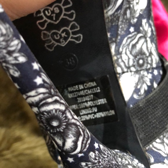 Skull pumps - Picture 2 of 3